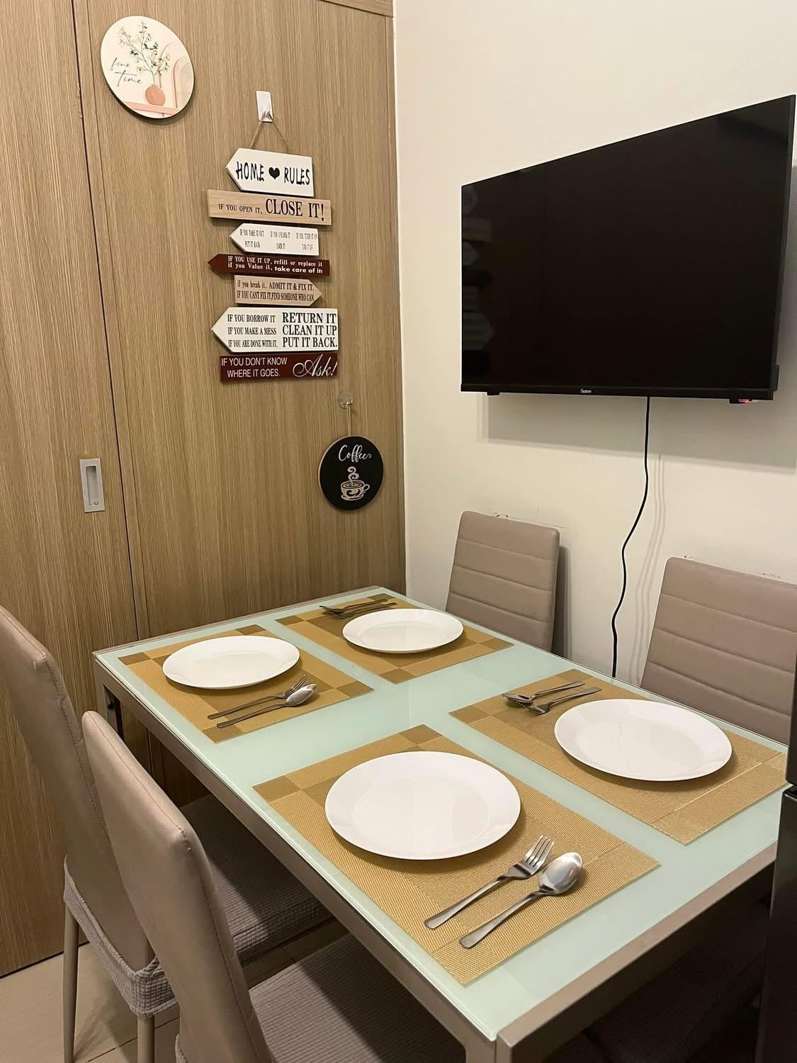 Studio, 1 Bedroom With Balcony, With Own Kitchen And Washing Machine, Cook And Wash Clothes, Pool View Or View, In Pasay Manila, Walking Distance To Mall Of And Bay, And 20mins Drive In Airport,shore Or Shell Aparthotel